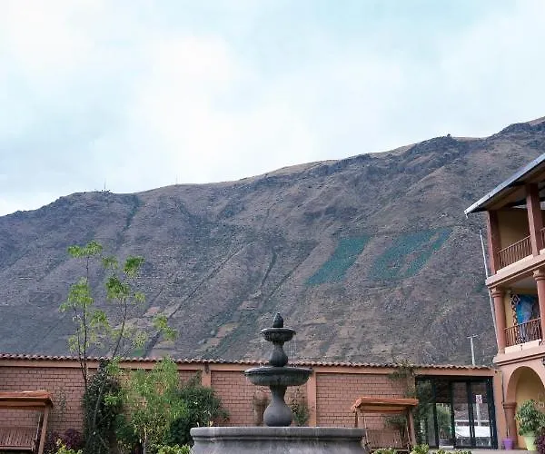 Hotel Qasana Plaza 3*
