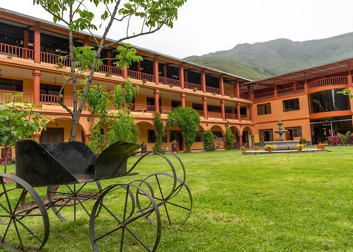 Qasana Plaza 3*
